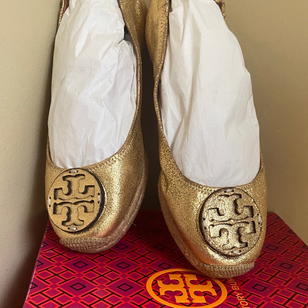 Tory Burch Metallic Gold Logo Ballet Flats